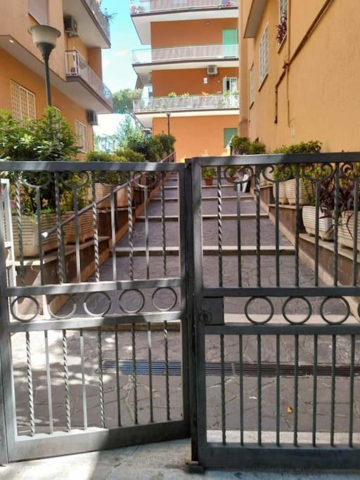 44Oz Apartment With Terrace In Monteverde Roma Exterior foto
